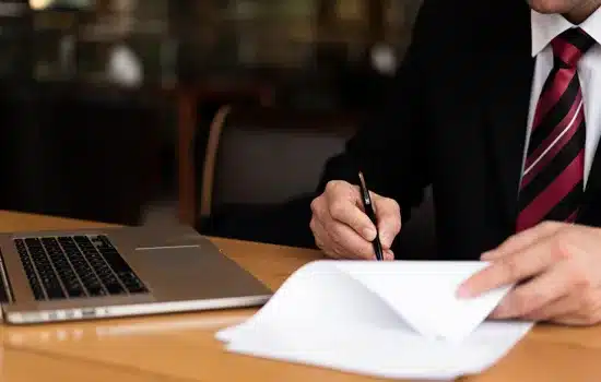 Importancia de una evaluación previa antes de hablar de costos - SVC Abogados